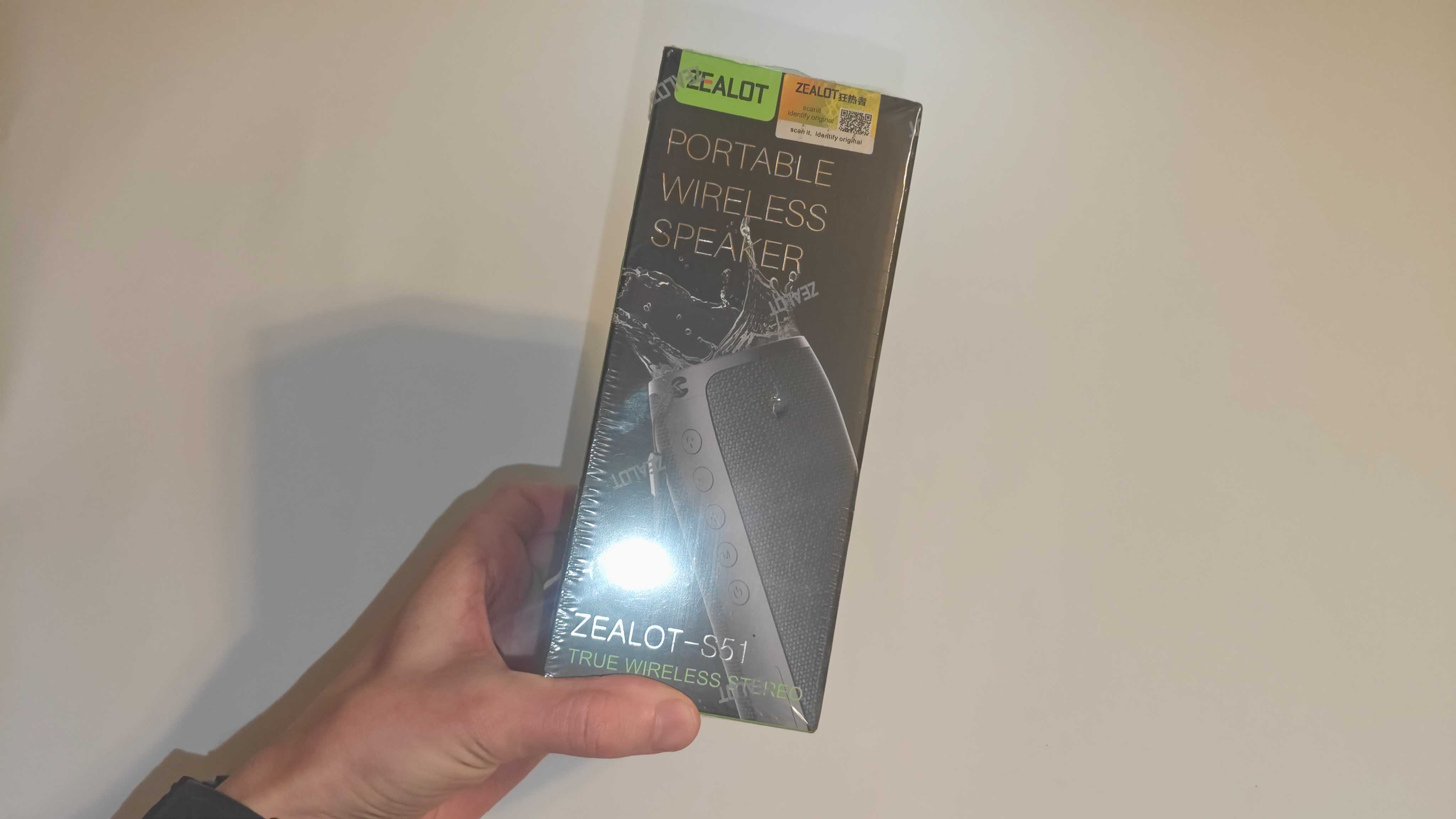 Портативна Bluetooth-колонка ZEALOT S51 (1800 мАг)