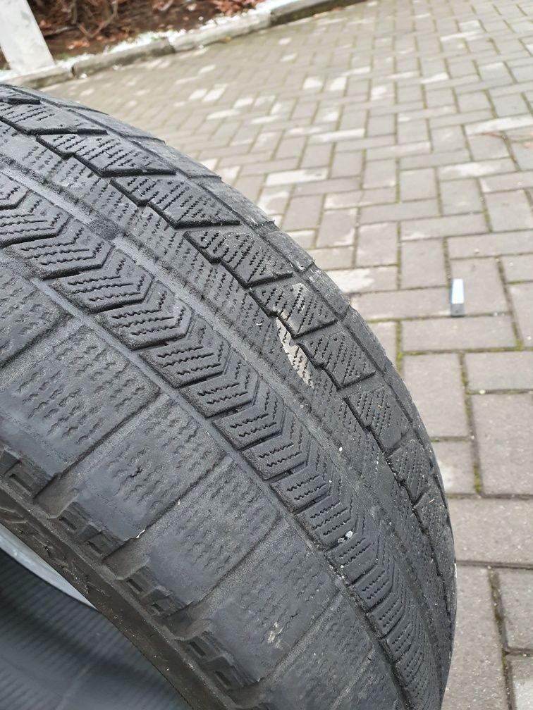 Зимова гума 1шт. Bridgestone Blizzak VRX 215 55 17