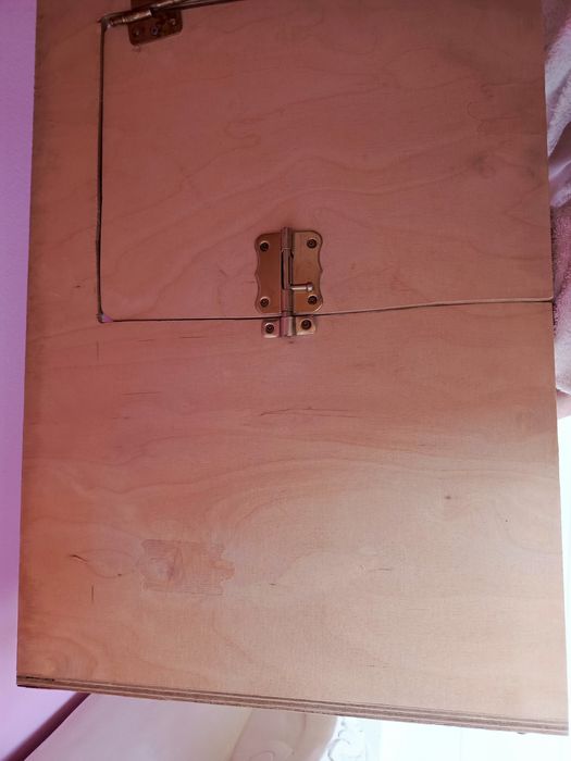 Drewniany zamykany kojec dla małych zwierząt 80cm x 38cm
