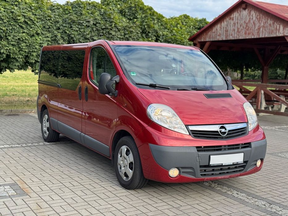 Opel Vivaro Salon Polska_Long_Klimatyzacja przód i tył_Nowe sprzęgło_L2H1_9 osobow