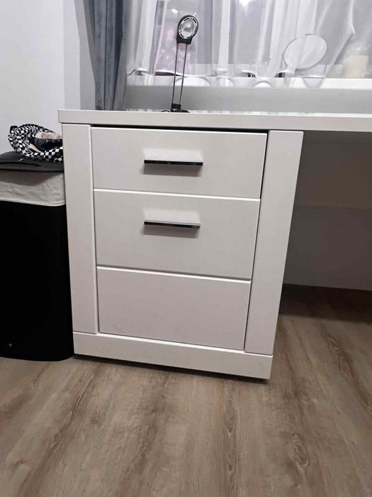 Biurko białe Agata meble