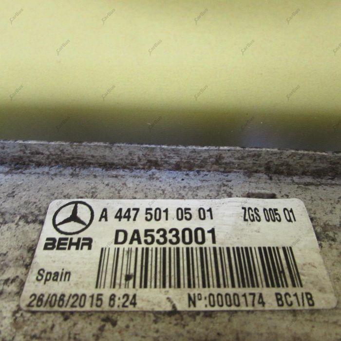 Інтеркулер 2.2 радіатор інтеркулера Mercedes Vito W447 Вито 447  В6