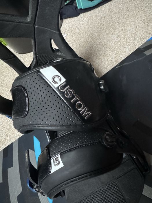 Deska Snowboard Burton Clash 151cm wraz z wiązaniami Burton ipokrowiec