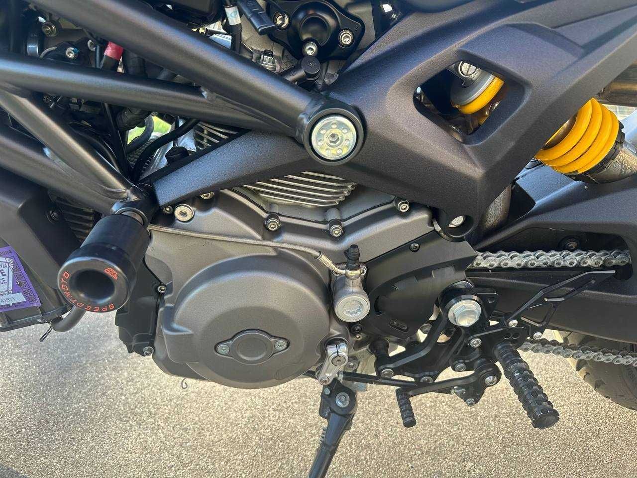 Мотоцикл Ducati Monster 696 2012 року 17000 км