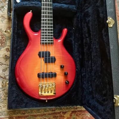 Pedulla MVP 5 gitara basowa