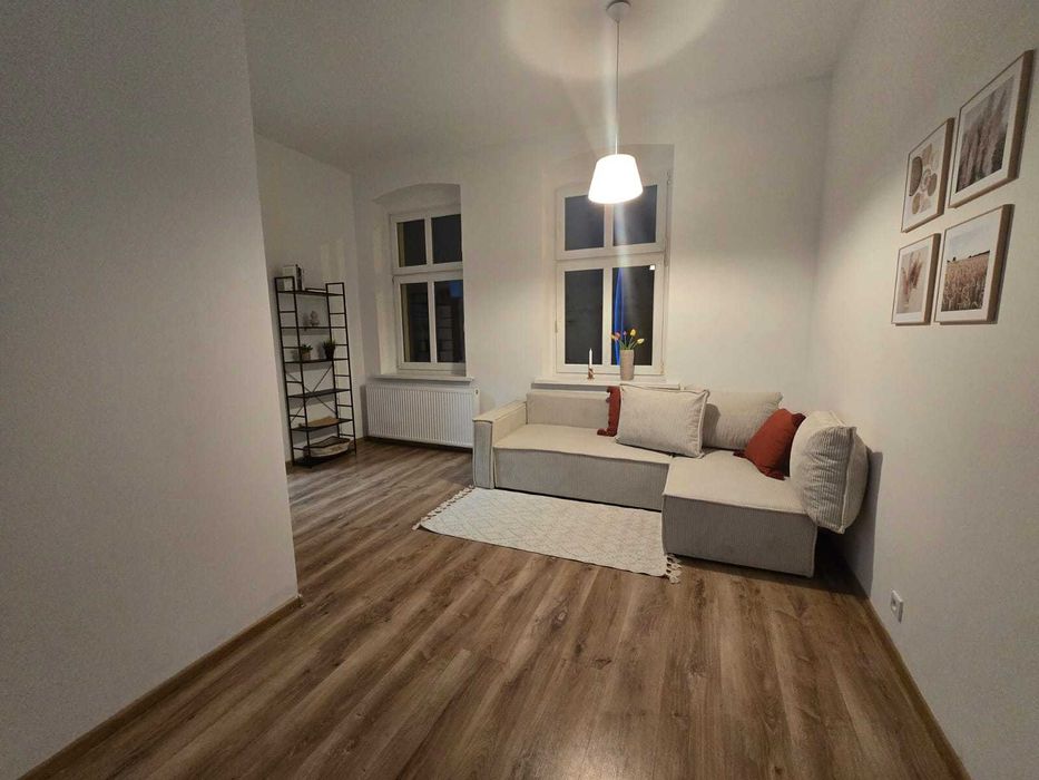 Wynajmę kawalerkę niedaleko multikina Rezerwacja