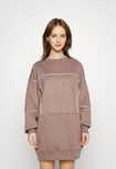Sukienka damska dresowa oversize Missguided Petite 38