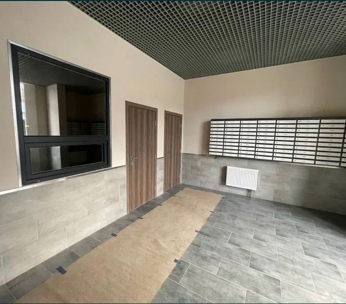 Продам 1 кім, 41 м2. ЖК Атлант на Озерній,  с. Новосілки,  м. Теремки