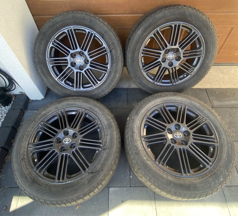 Felgi Toyota + opony letnie Nokian 235/55R18 100V Line SUV