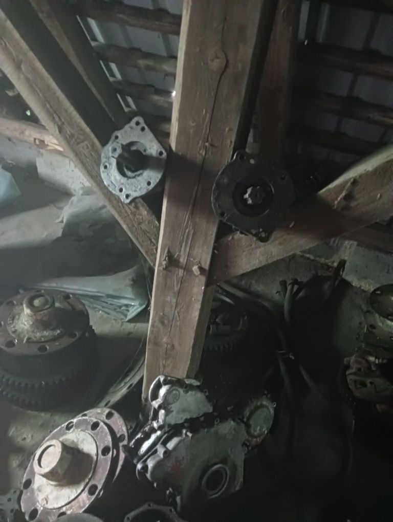 Bizon sw400 silnik caly na czesci głowica blok pompa kloektor filtr po