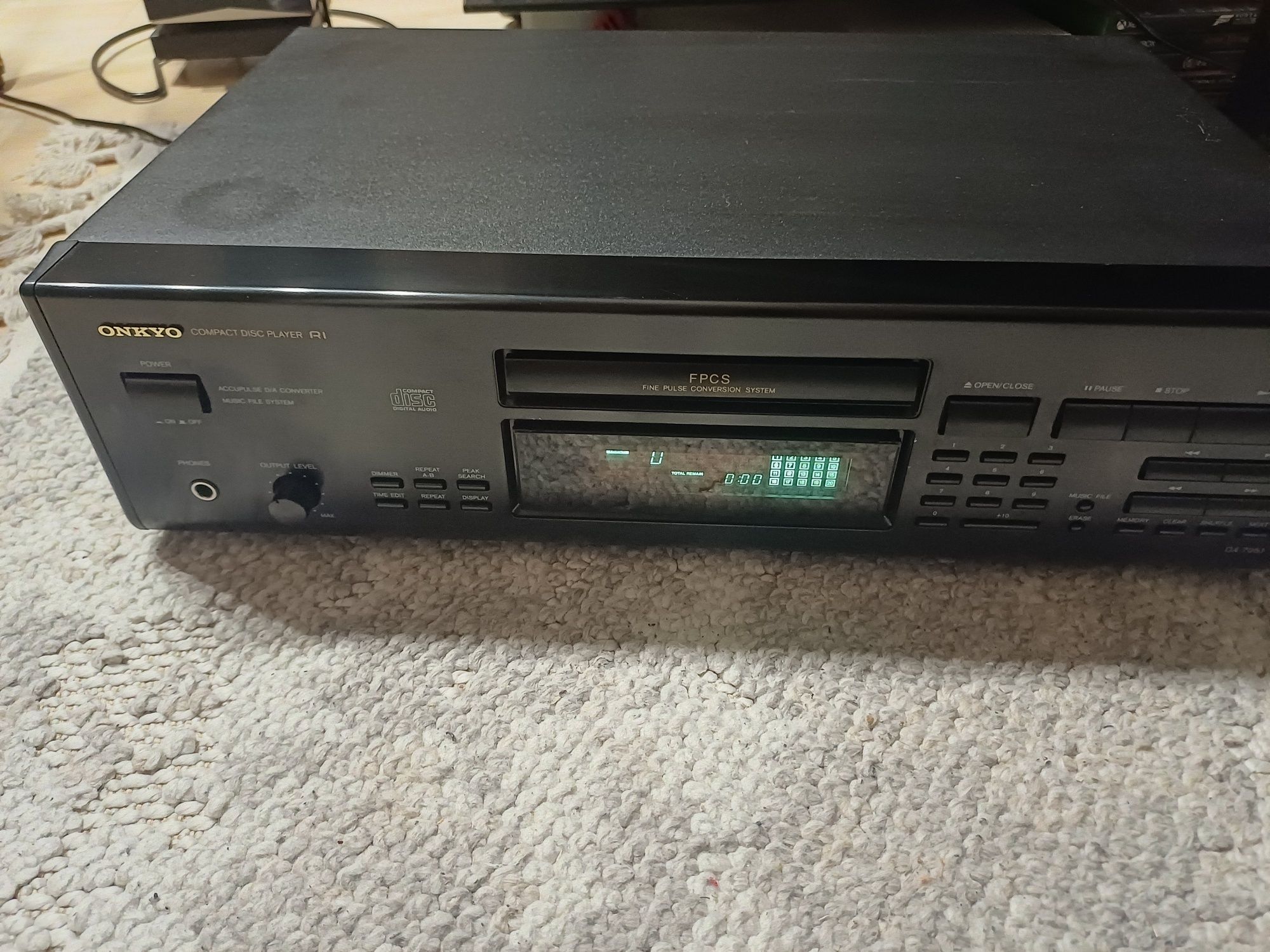 ONKYO DX-7051 w idealnym stanie