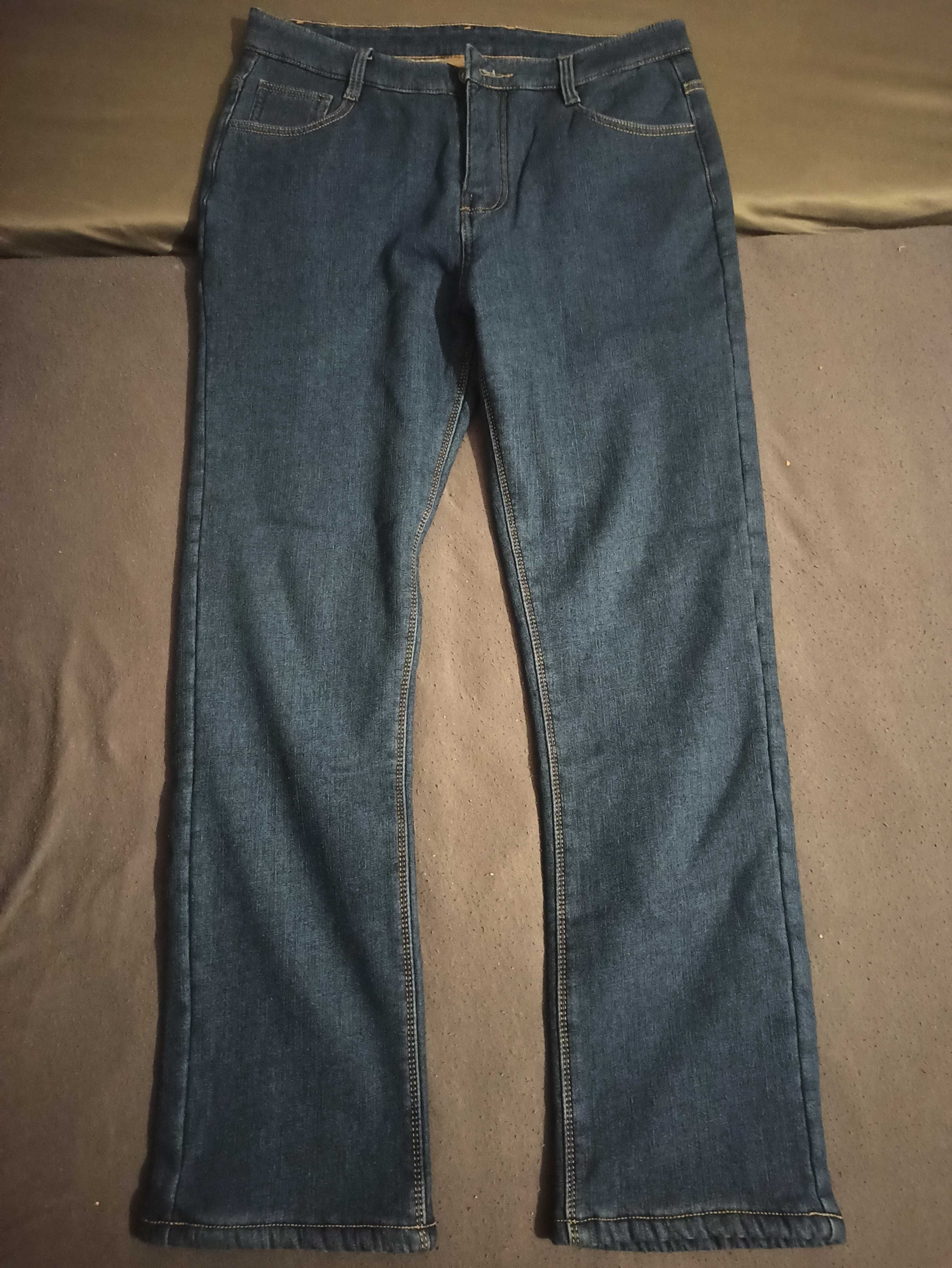 Spodnie meskie jeansowe ocieplane 34 jeansy