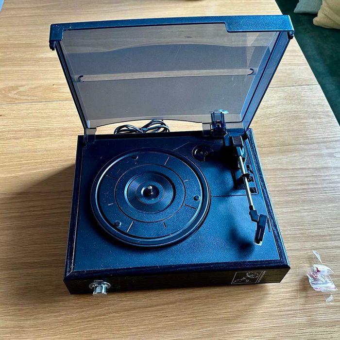 Gramofon elektryczny czarny z głośnikami - DG-013 + igła