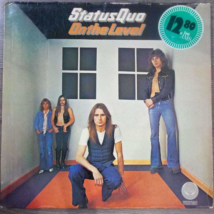 Status Quo – On The Level
