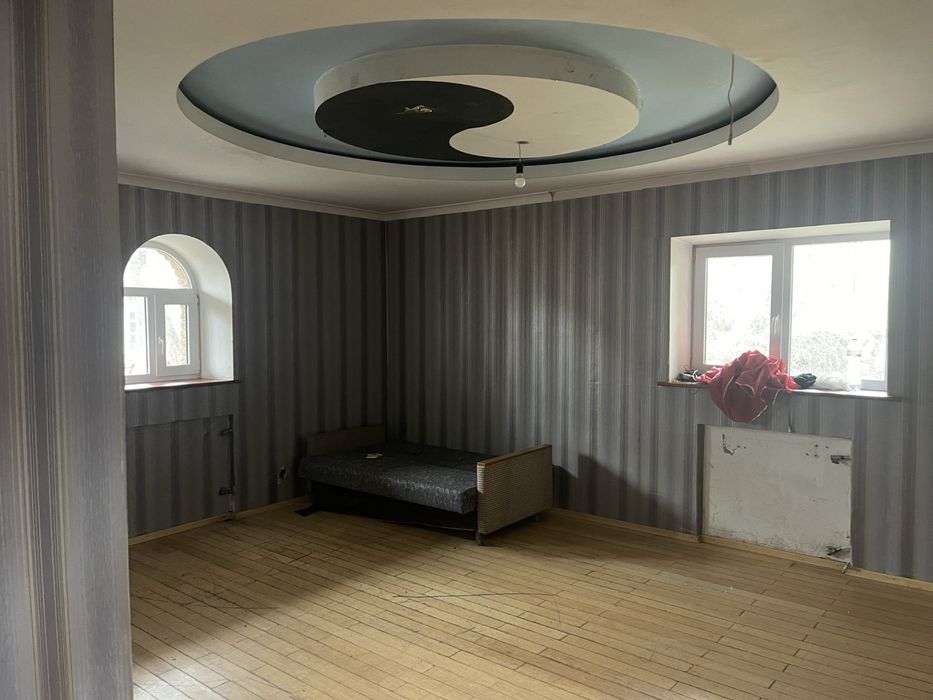 Продаж двоповерховий будинок, приватизована ділянка 6сот, 5км до Києва