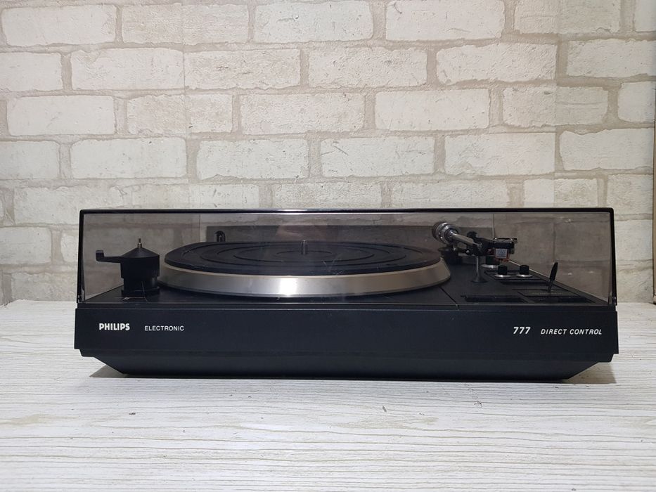 Вініловий програвач/виниловый проигрыватель  Philips AF 777 б/у з Німе