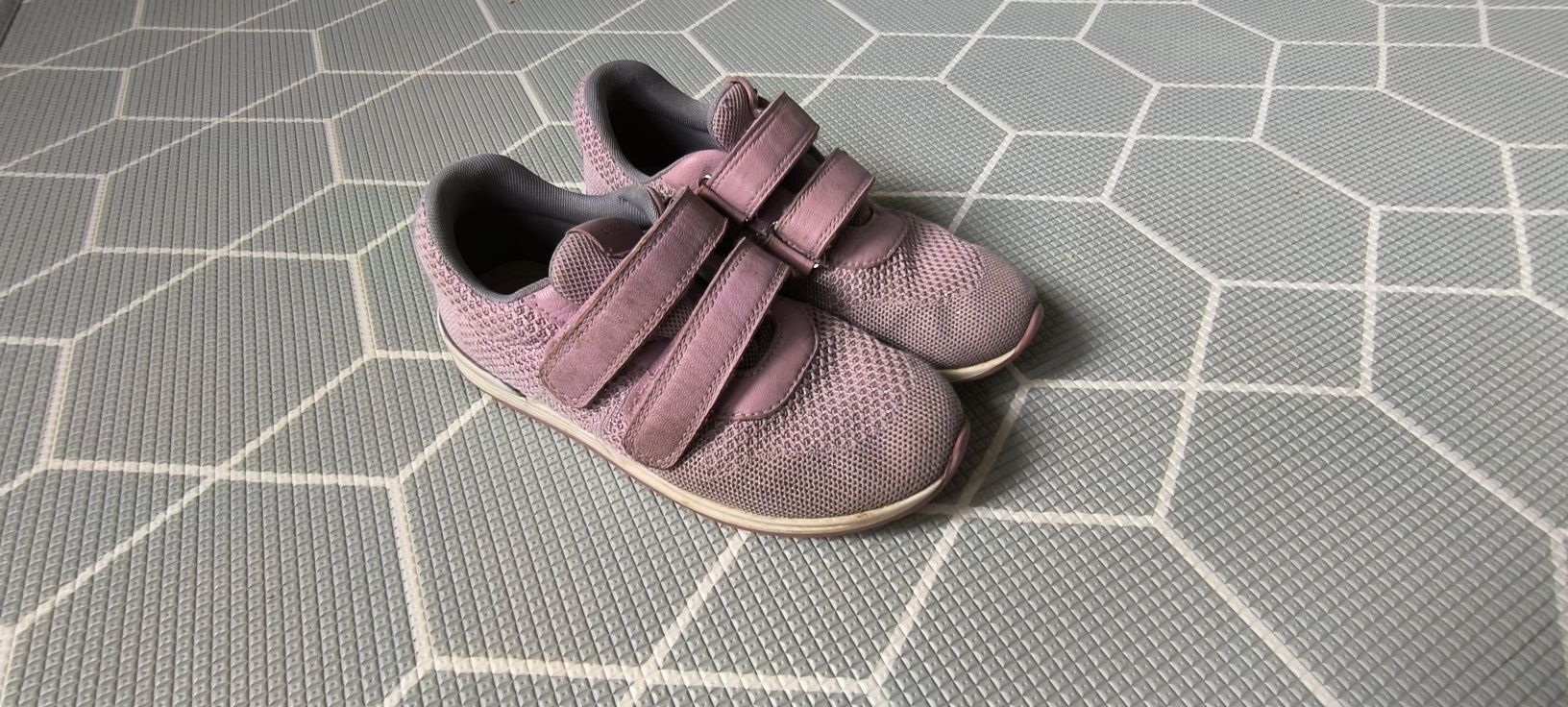 Różowe buty Lasocki rozmiar 33