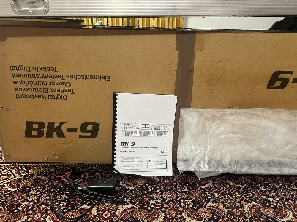 Roland BK9 - professional keyboard