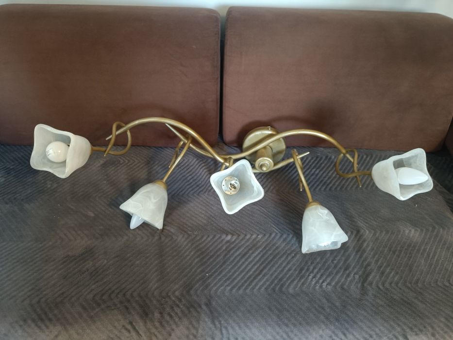 Żyrandol na 5 żarówek