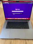 Apple MacBook Pro 16 M1 Pro 16GB RAM / 512GB SSD / Klawiatura US