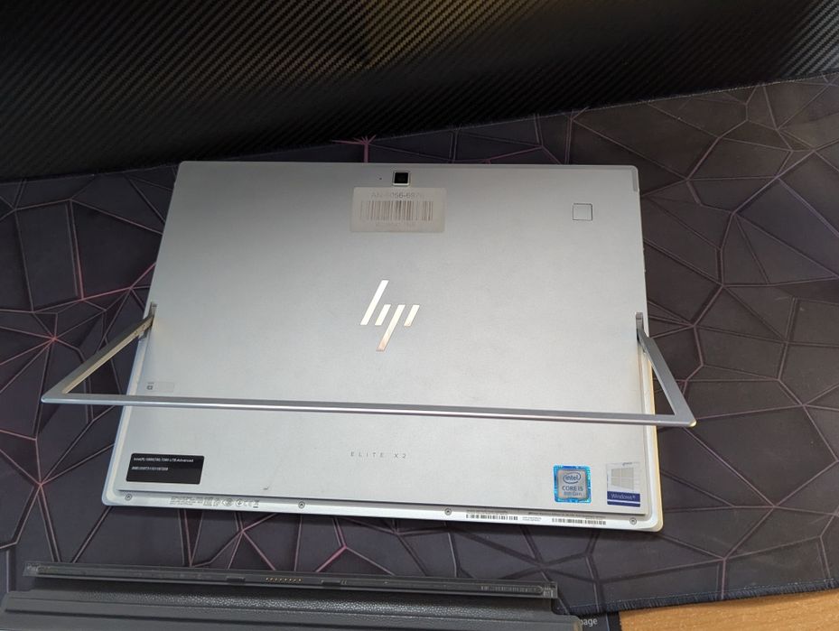 Ноутбук 2 в 1 HP Elite X2 G4