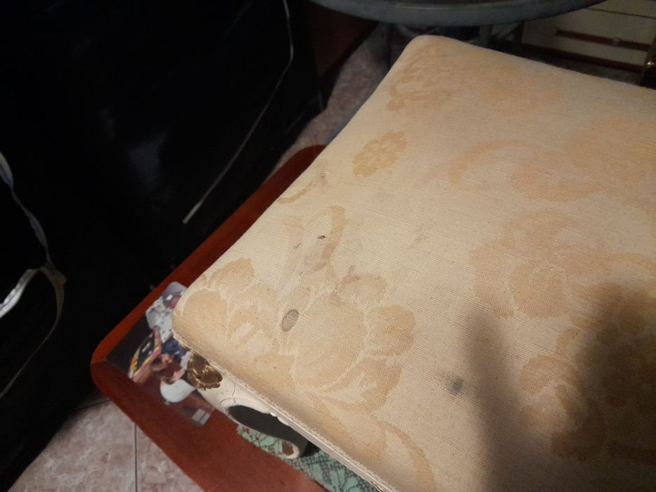 Podnóżek/ taboret zdobiony