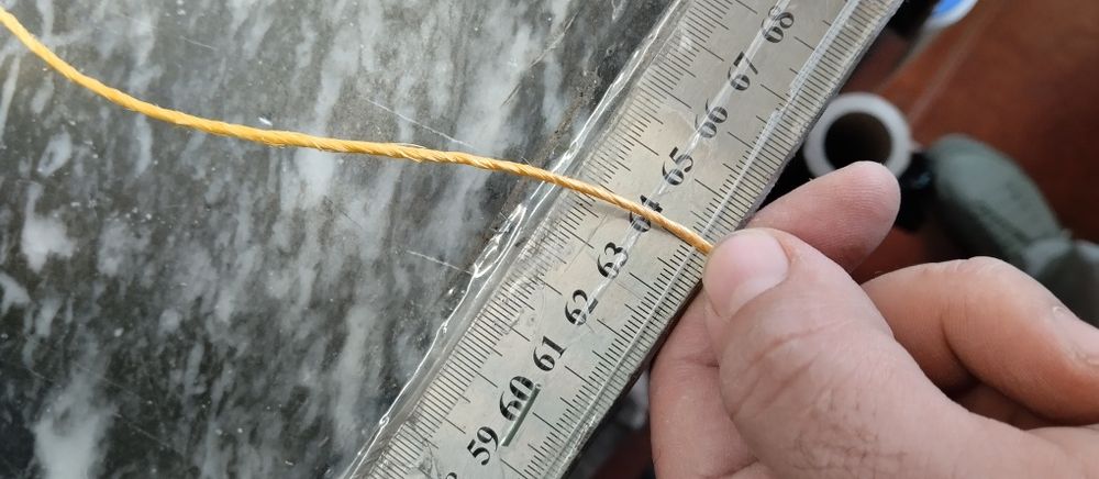 Vendo bobines de fio sisal 2mm amarelo