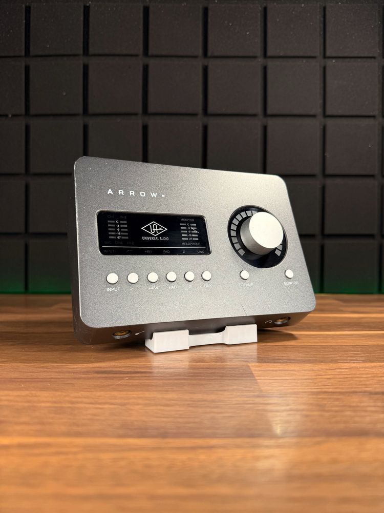 Universal Audio Arrow