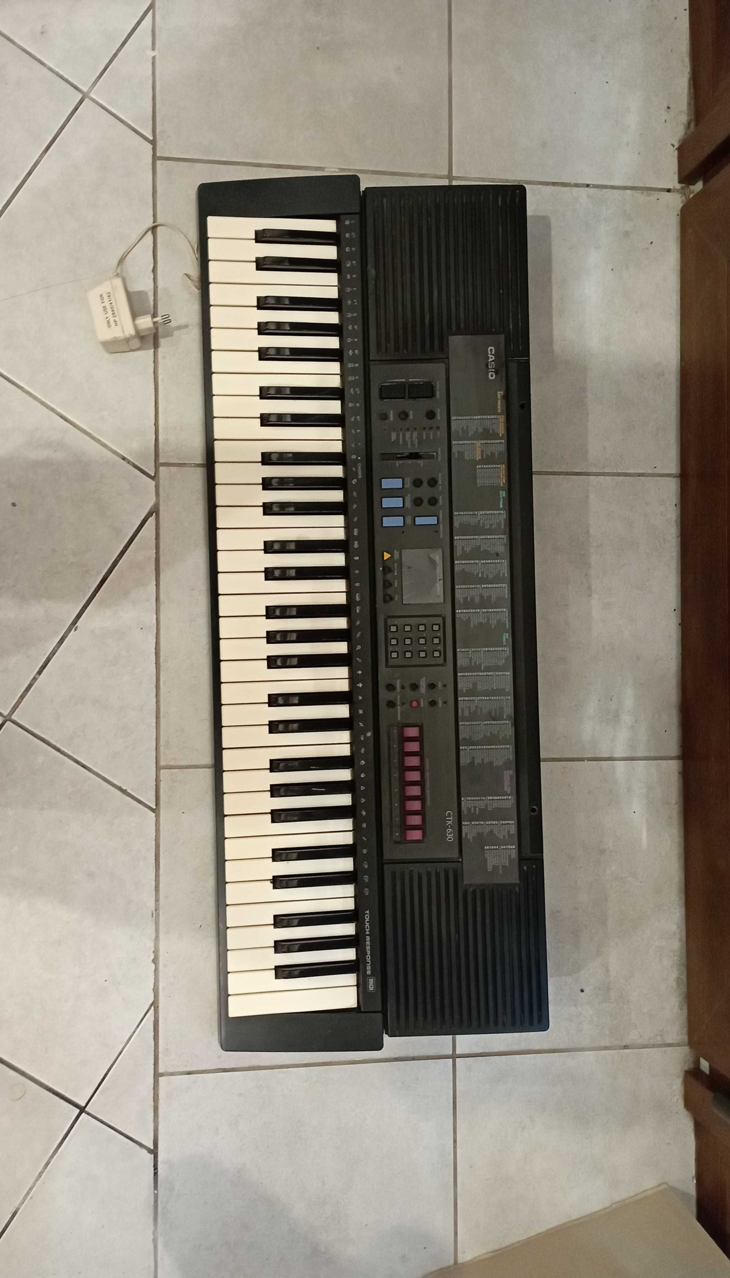 Keyboard Casio CTK-630 z zasilaczem, 5 oktaw, dużo programów, stan ok.