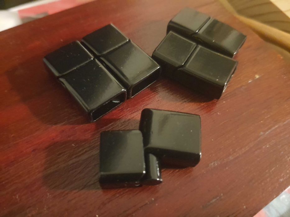 Zapięcie metalowe magnetyczne do bransoletek skórzanych 6x12 mm