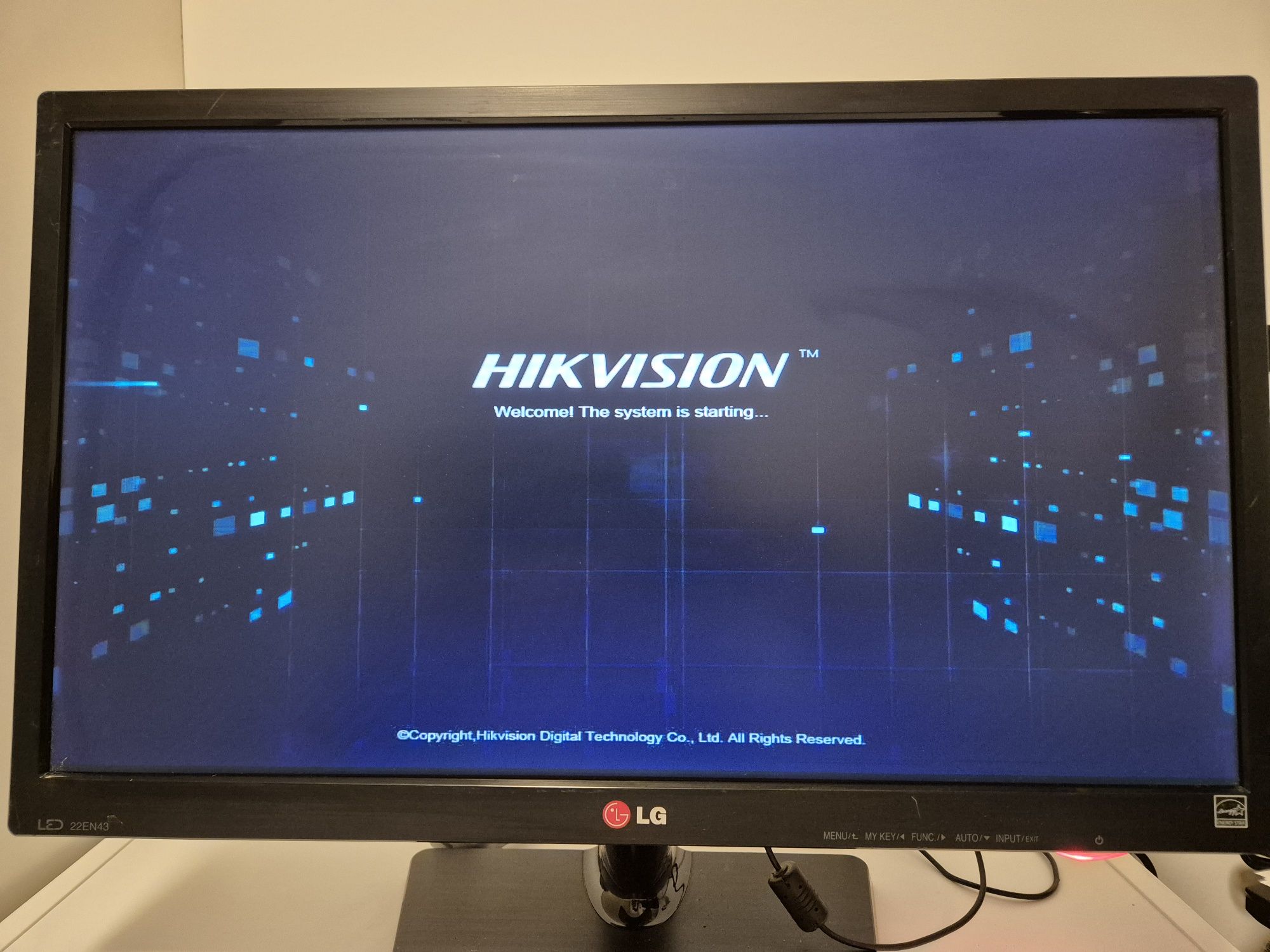 Monitor LG 22 Cale VGA DVI