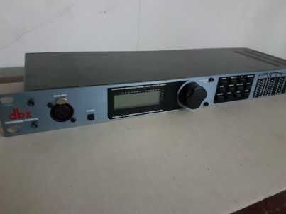 Dbx DriveRack PA CrossOver Processador Equalizador