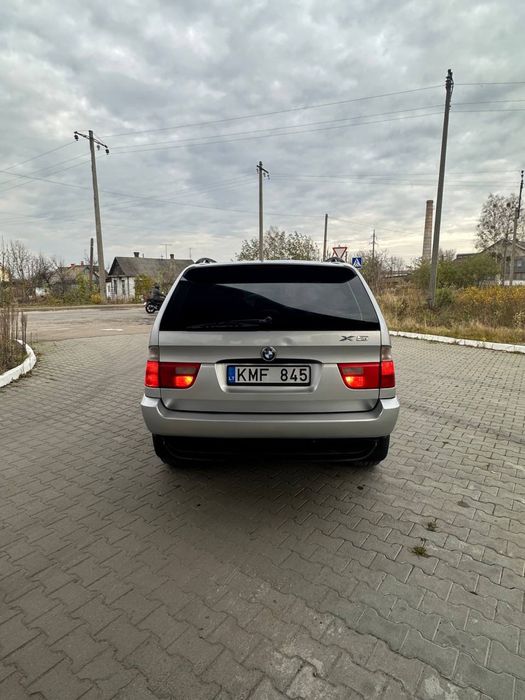 Продаю авто BMW X5
