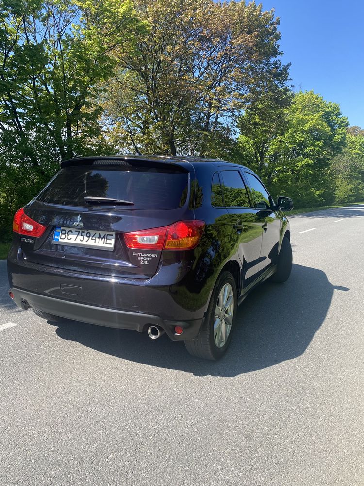 Mitsubishi outlander sport