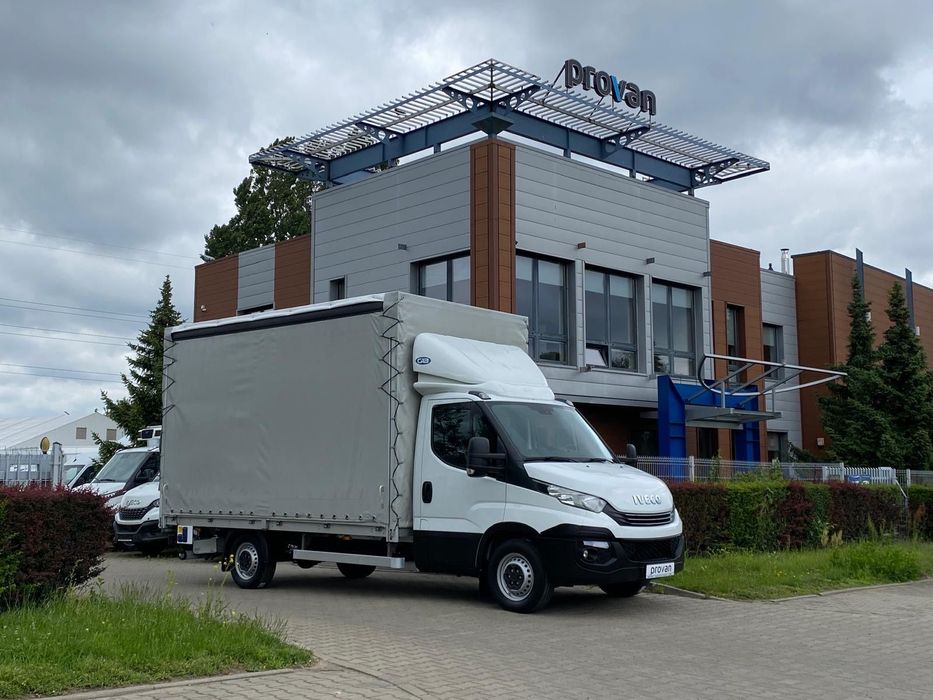 Iveco DAILY 35S16 HI-MATIC FIRANKA OBUSTRONNA 8 PALET WINDA BAR  otwierany dach / wysokość 2.4-2.7 m