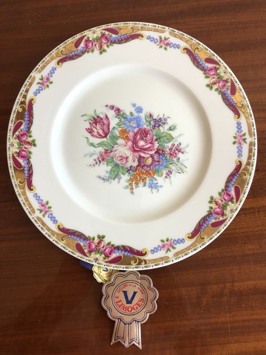 Cafeteira com Prato “ Limoges “