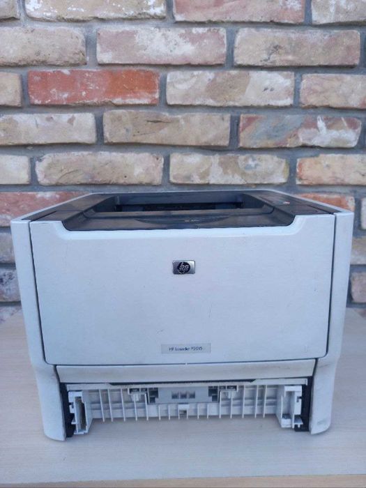 Принтер HP Laser Jet P2015
