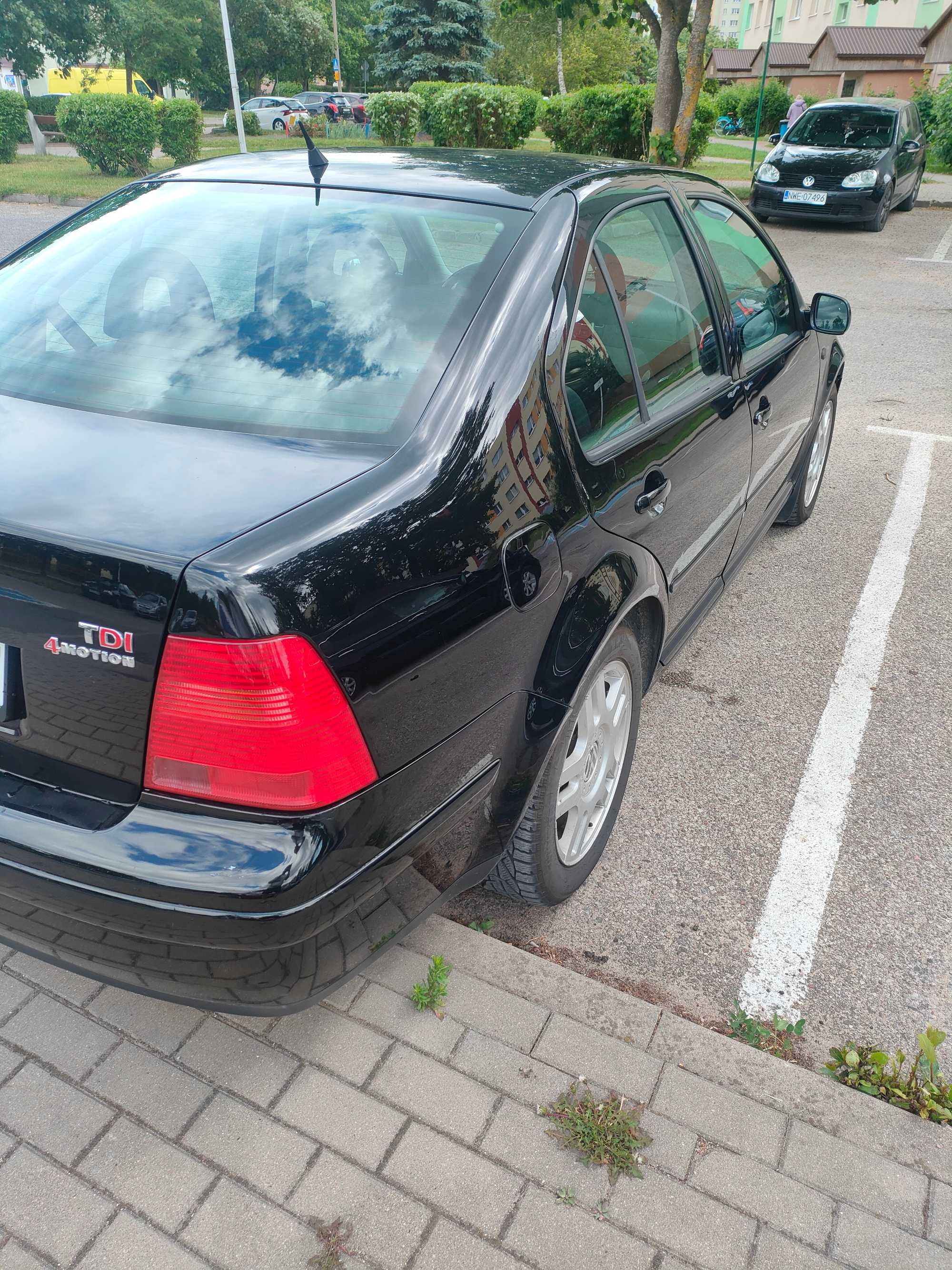 Sprzedam Borę 1.9 TDI 4x4 150km