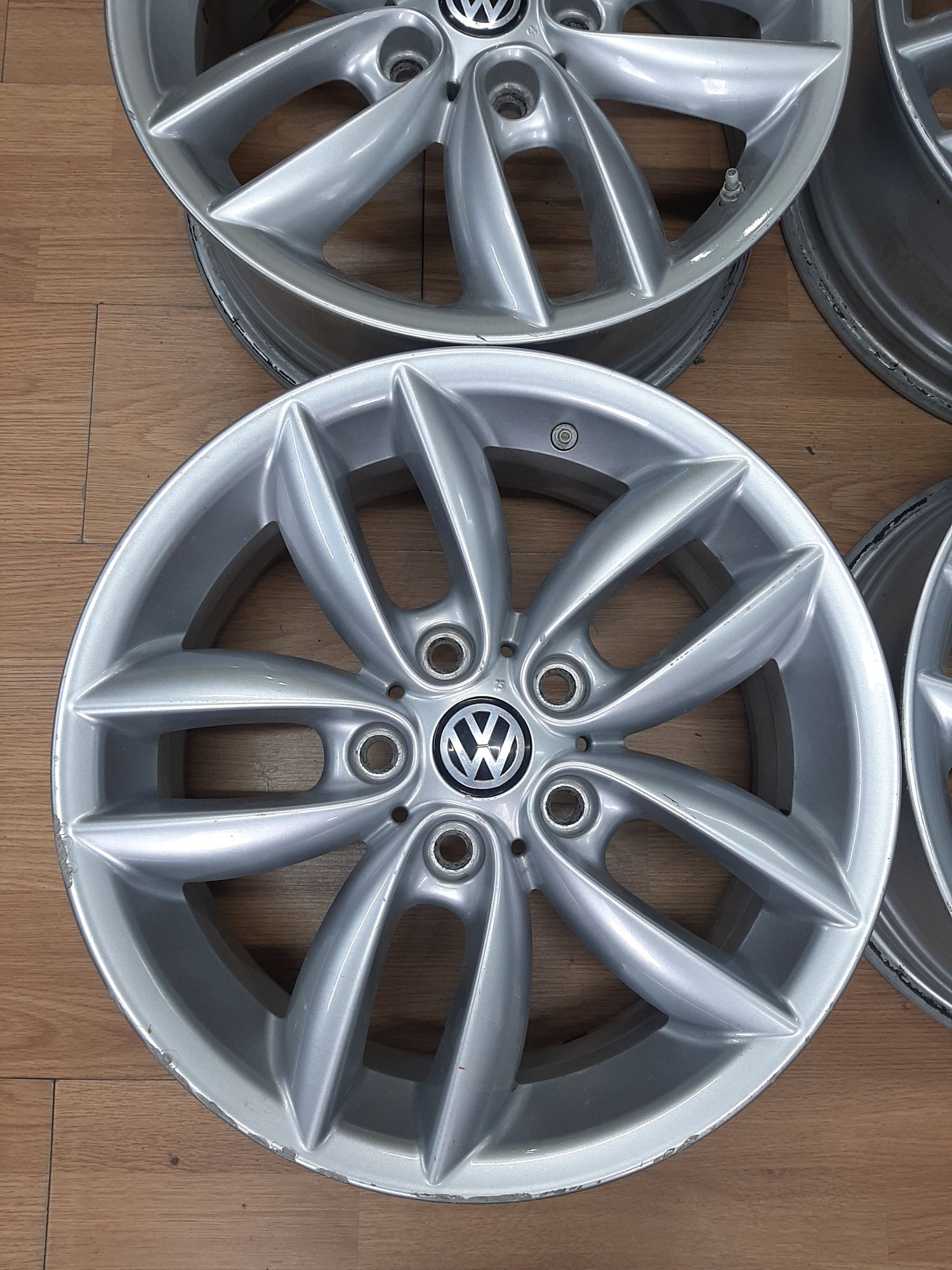 Диски 5*120R17 Volkswagen t5