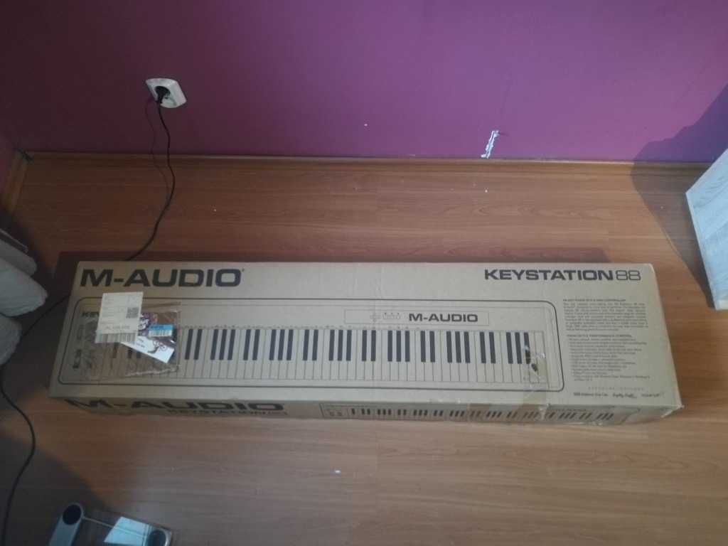 Klawiatura sterująca M-Audio Keystation 88 (MKII)