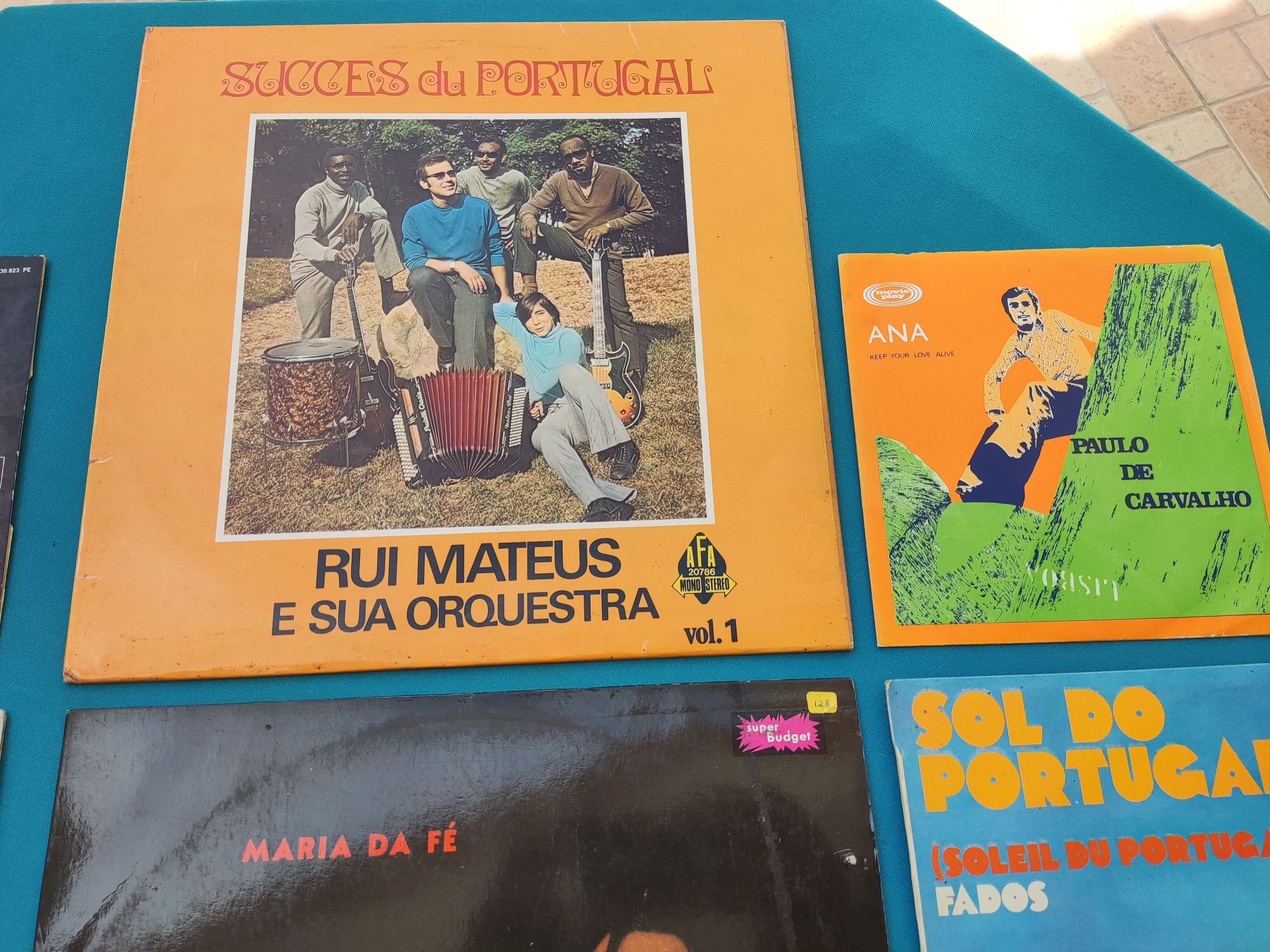 Conjunto de Vinil de música portuguesa e fado