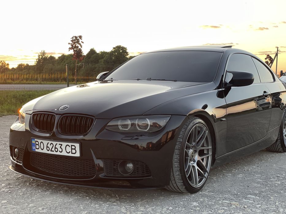 Продам бмв е92 335i