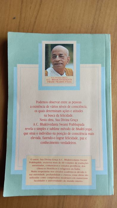Elevação À Consciência De Krishna
A. C. Bhaktivedanta Swami Prabhupãda