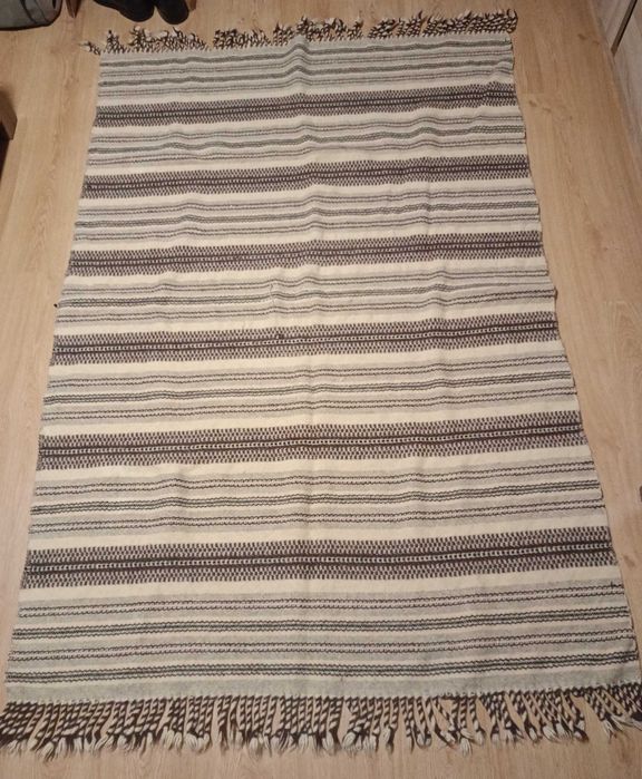 wełniana kapa narzuta 136 x 200 cm