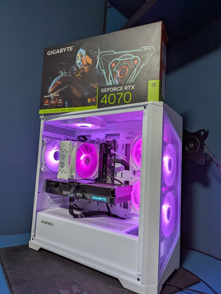Відеокарта RTX 4070 Gigabyte Gaming OC V2 12GB | DLSS, Frame Gen, CUDA