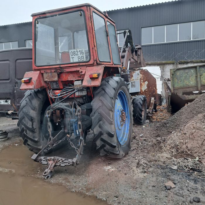 Трактор-погрузчик-кун.ковш 1.2куба. ЮМЗ 6. На ходу.