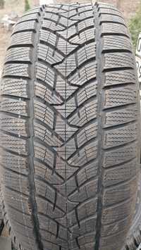 235 55 17 Dunlop Winter Sport 5SUV