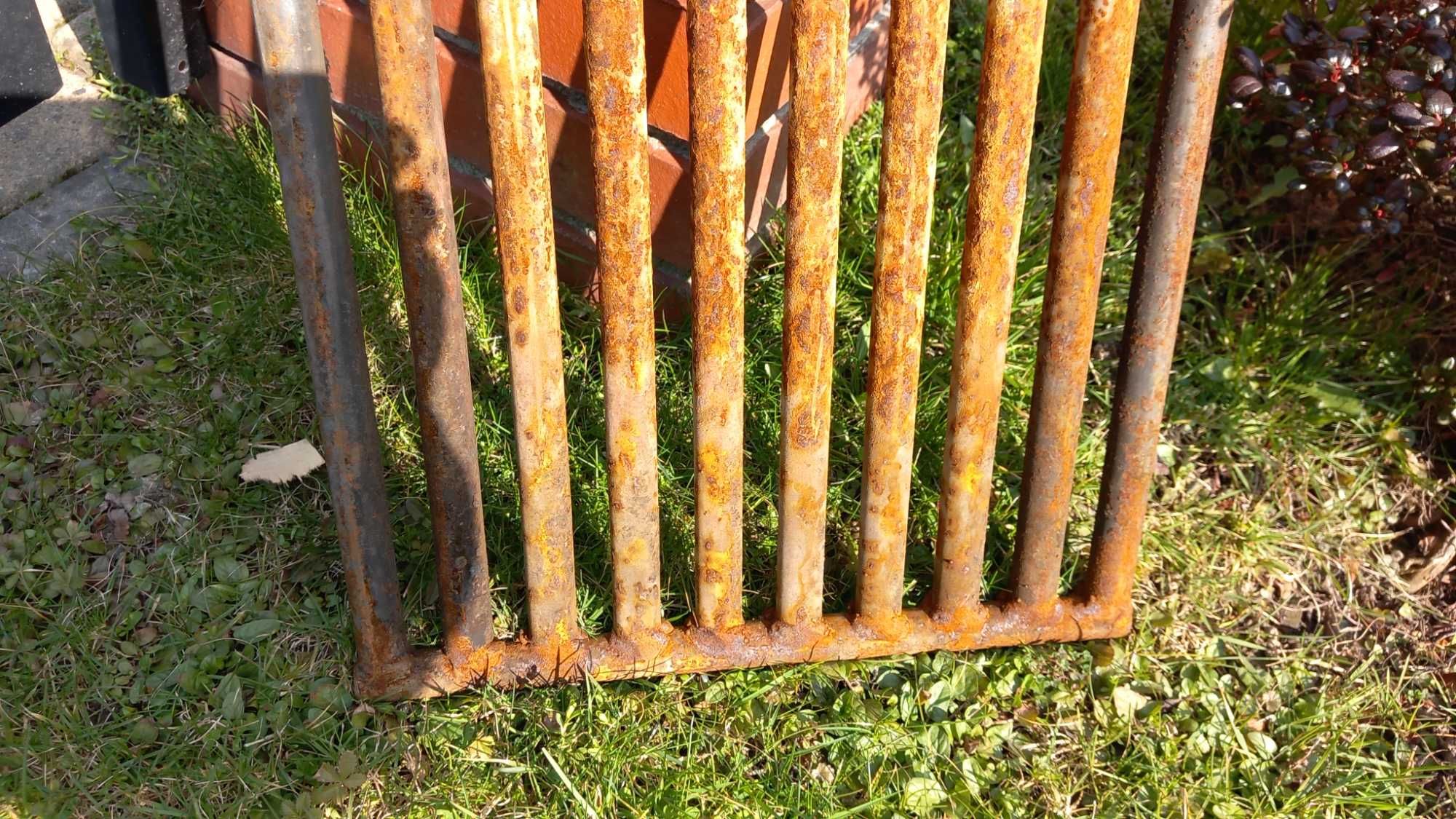 Stalowy  ruszt do wędzarni kominka ruszt do paleniska