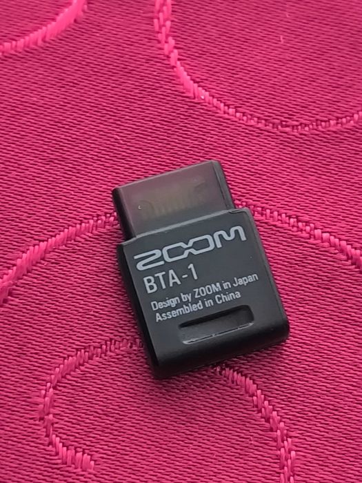 Adaptador Zoom BTA-1 Bluetooth