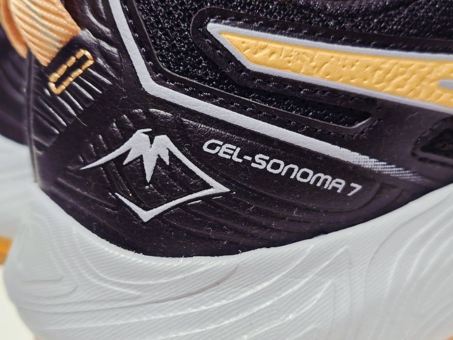 Ténis ASICS Gel Sonoma 7 Novos